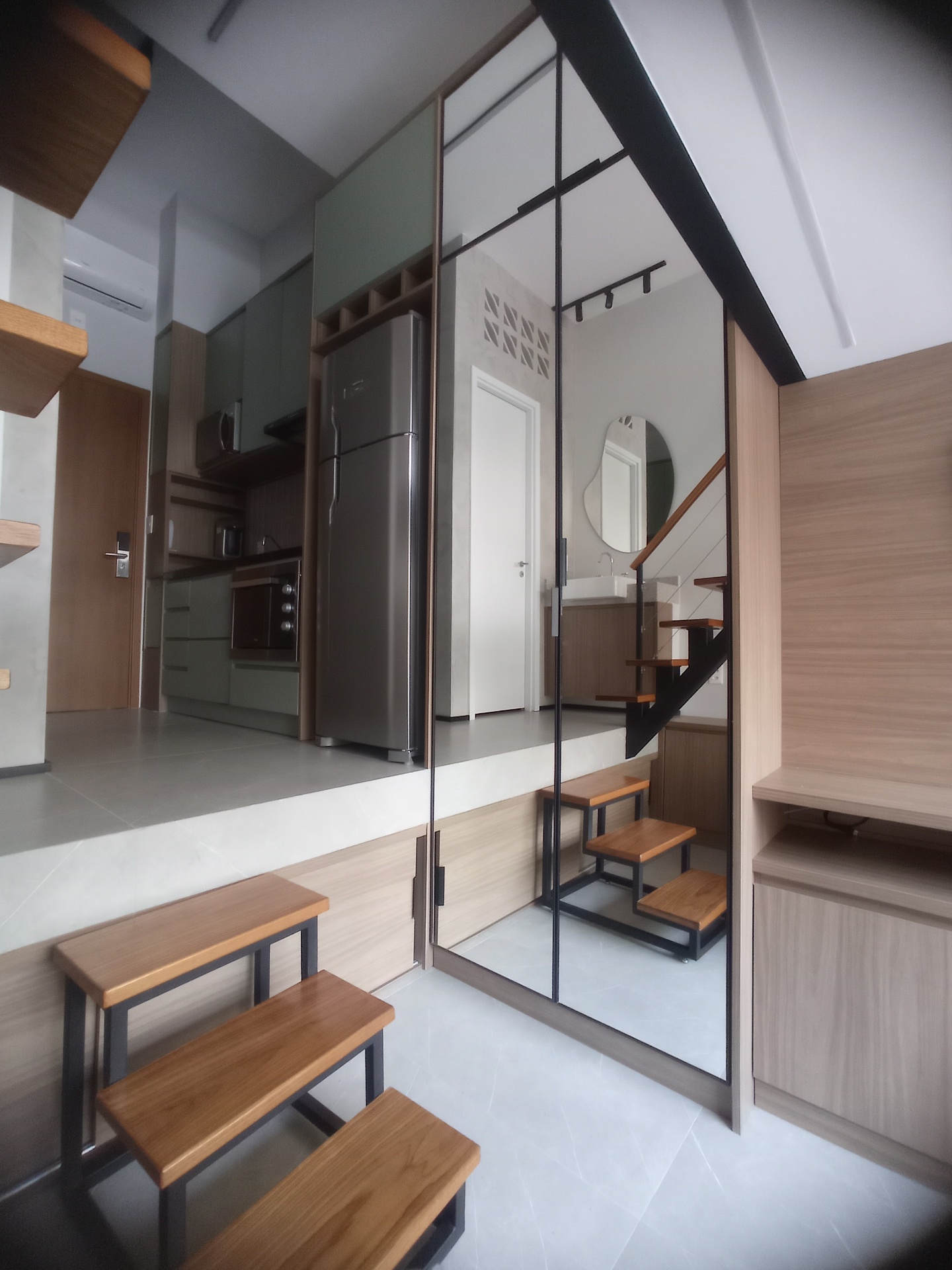 Interior de casa reformada pela HRIOS Engenharia